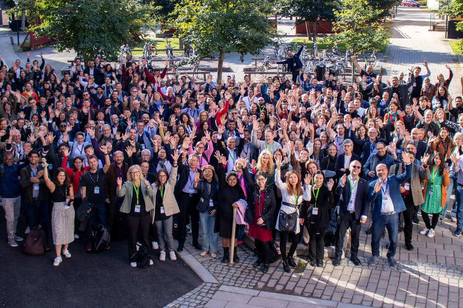 When the international EPNOE conference was first held in Sweden, Mid Sweden University and Sundsvall had the honor of hosting it. This is where all participants gather for the traditional group photo.